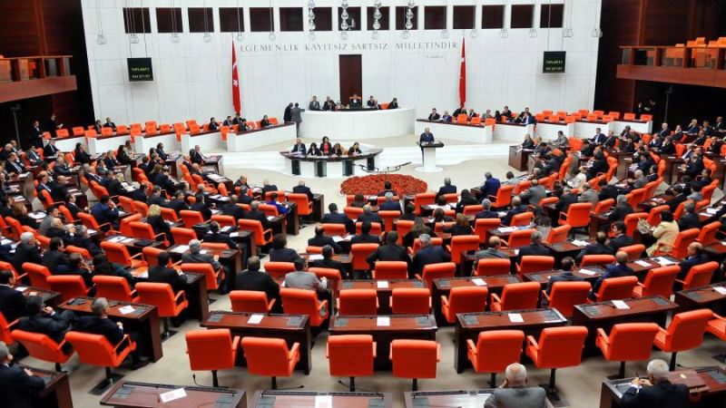 Suriye ve Irak tezkereleri meclis