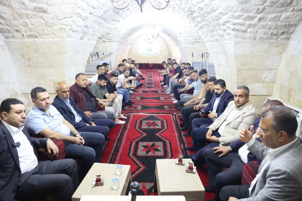 BAŞKAN ÖZYAVUZ LİMAN AYIK YAŞAM DERNEĞİNİ ZİYARET ETTİ