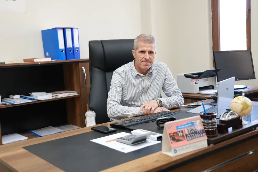 Müdür Halil Aslıhan 26 yıl hizmet ettiği Harran ilçesine veda ediyor 
