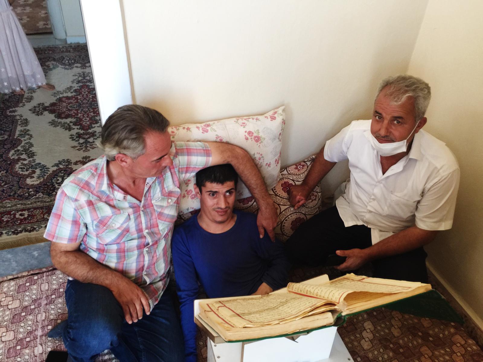 Başkan Kılıç ve Ekibi Engelli Aileyi Ziyaret ettiler