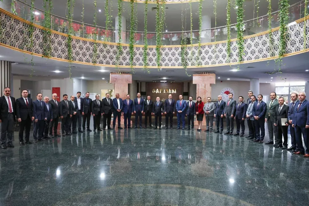 Başkan İnan, İl Genel Değerlendirme Toplantısında Yer Aldı
