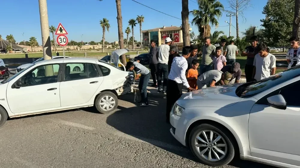 Harran’da Maddi Hasarlı Kaza