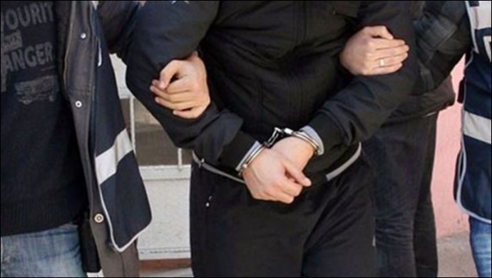 O şahıs polis tarafından gözaltına alındı