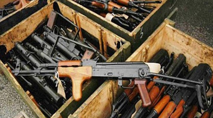 Şanlıurfa`da kaçak silah ele geçirildi! 2 gözaltı var